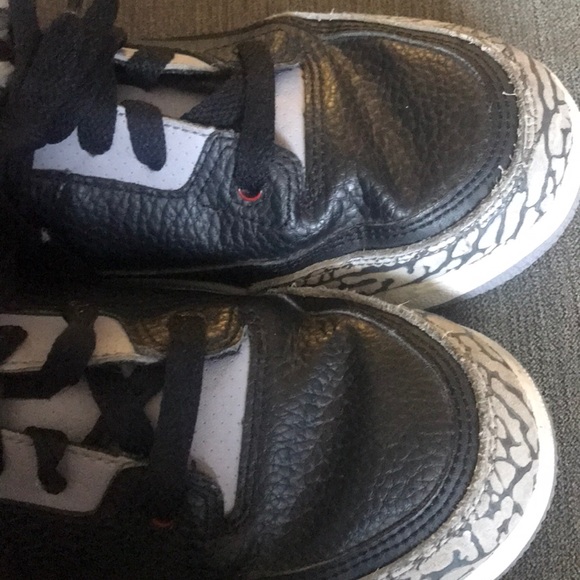 Jordan 3 Retro Cement kids shoes 3youth - Picture 4 of 8